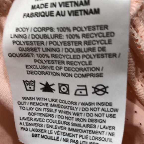 Nike Dri Fit Temp Cool High Waisted High Rise 3” Running Shorts Size Medium Pink - Picture 9 of 9